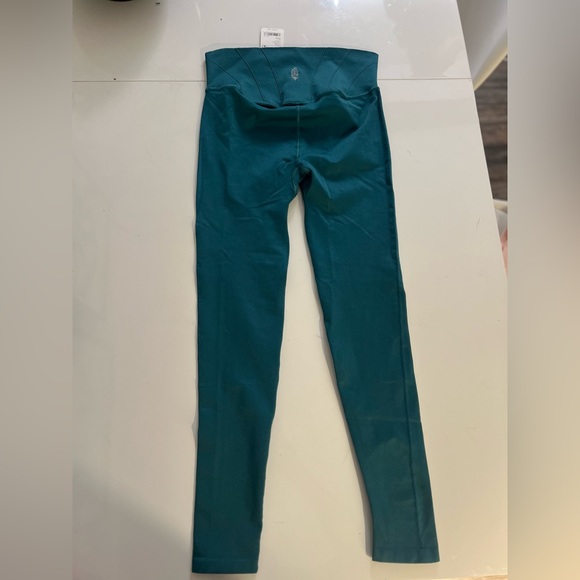 FP Movement by free people- On The Rise Leggings- color pacific - Picture 7 of 7